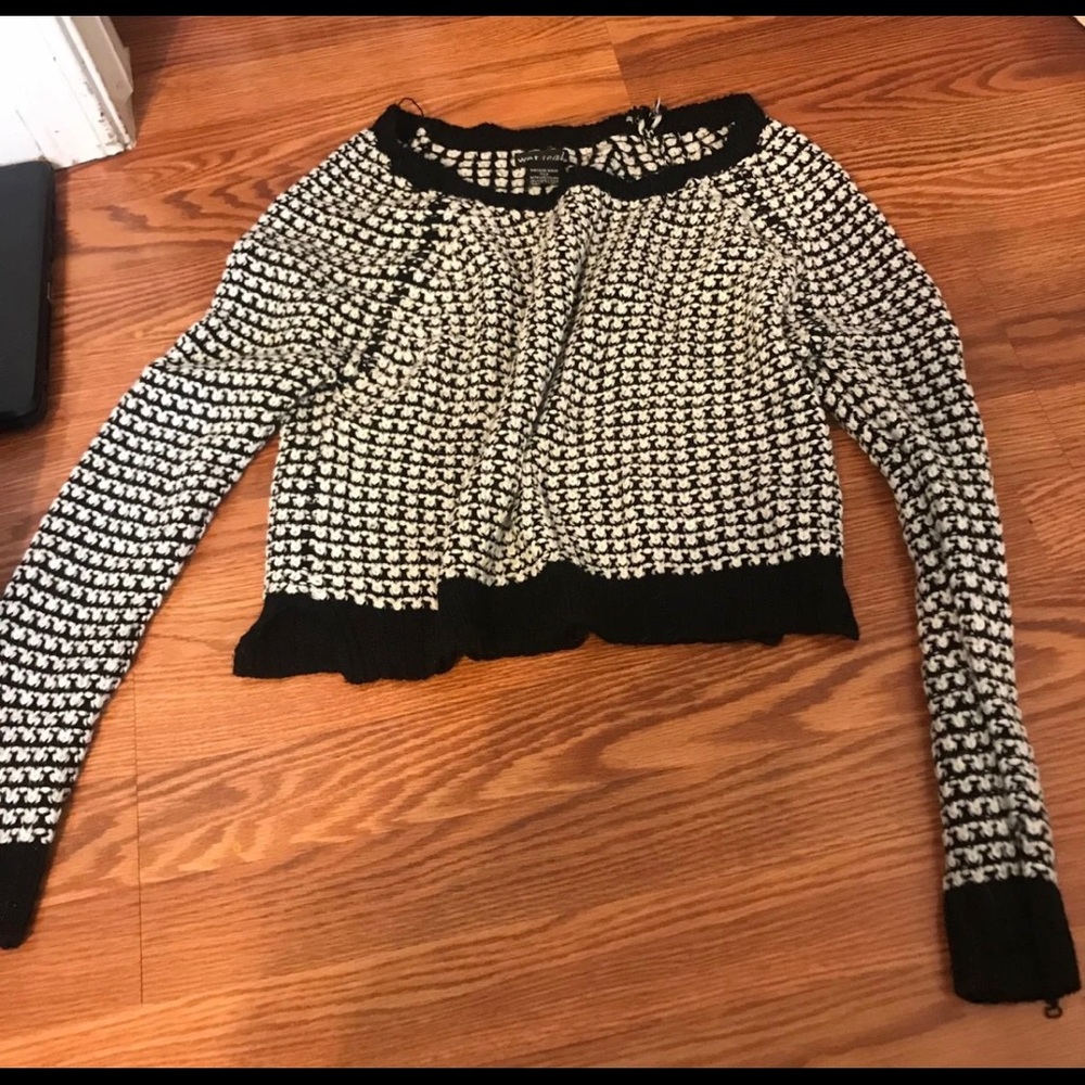 Short Sweater